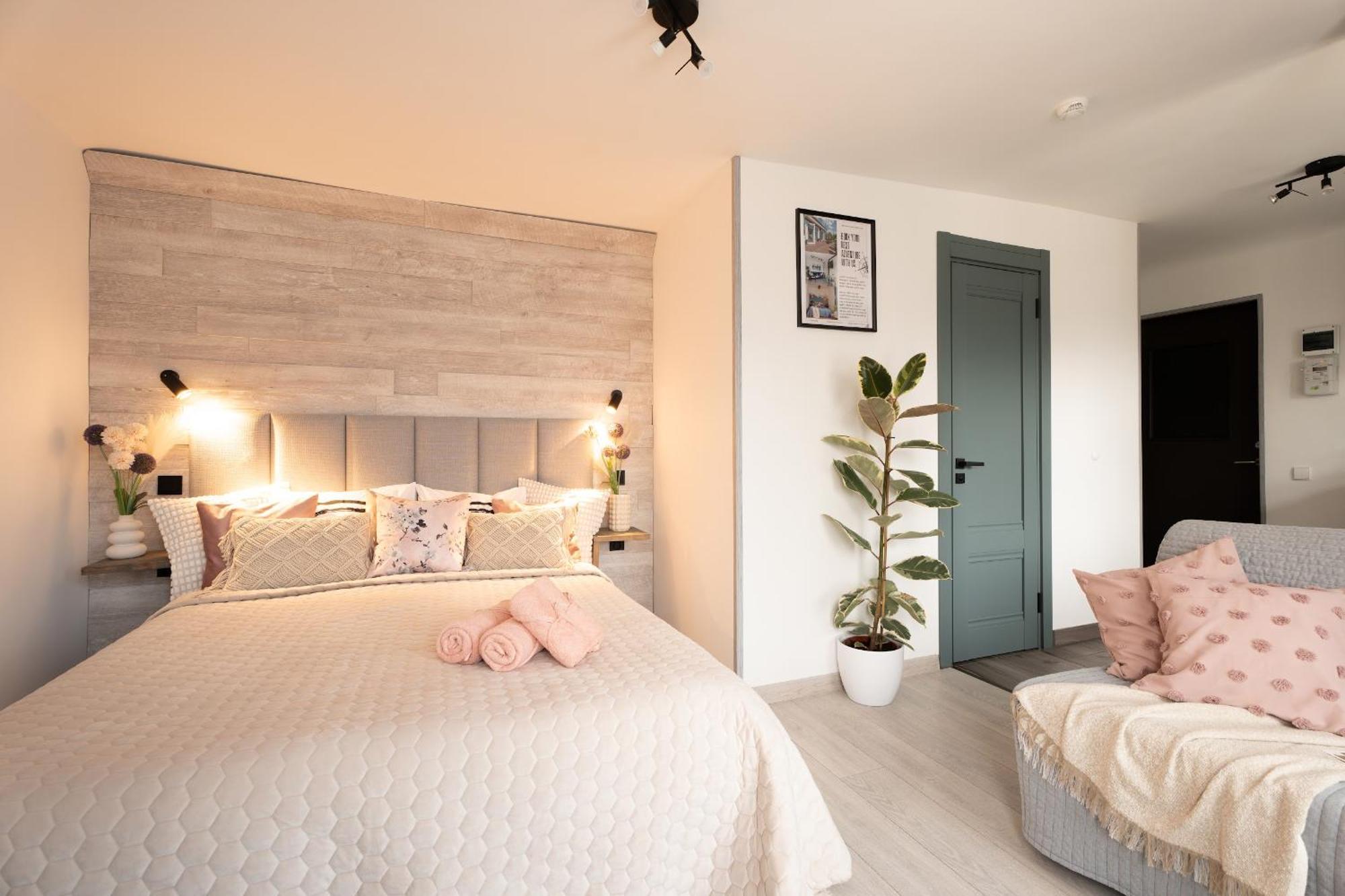 Green Garden & Private Parking Apartments With Playground Riga Exteriör bild