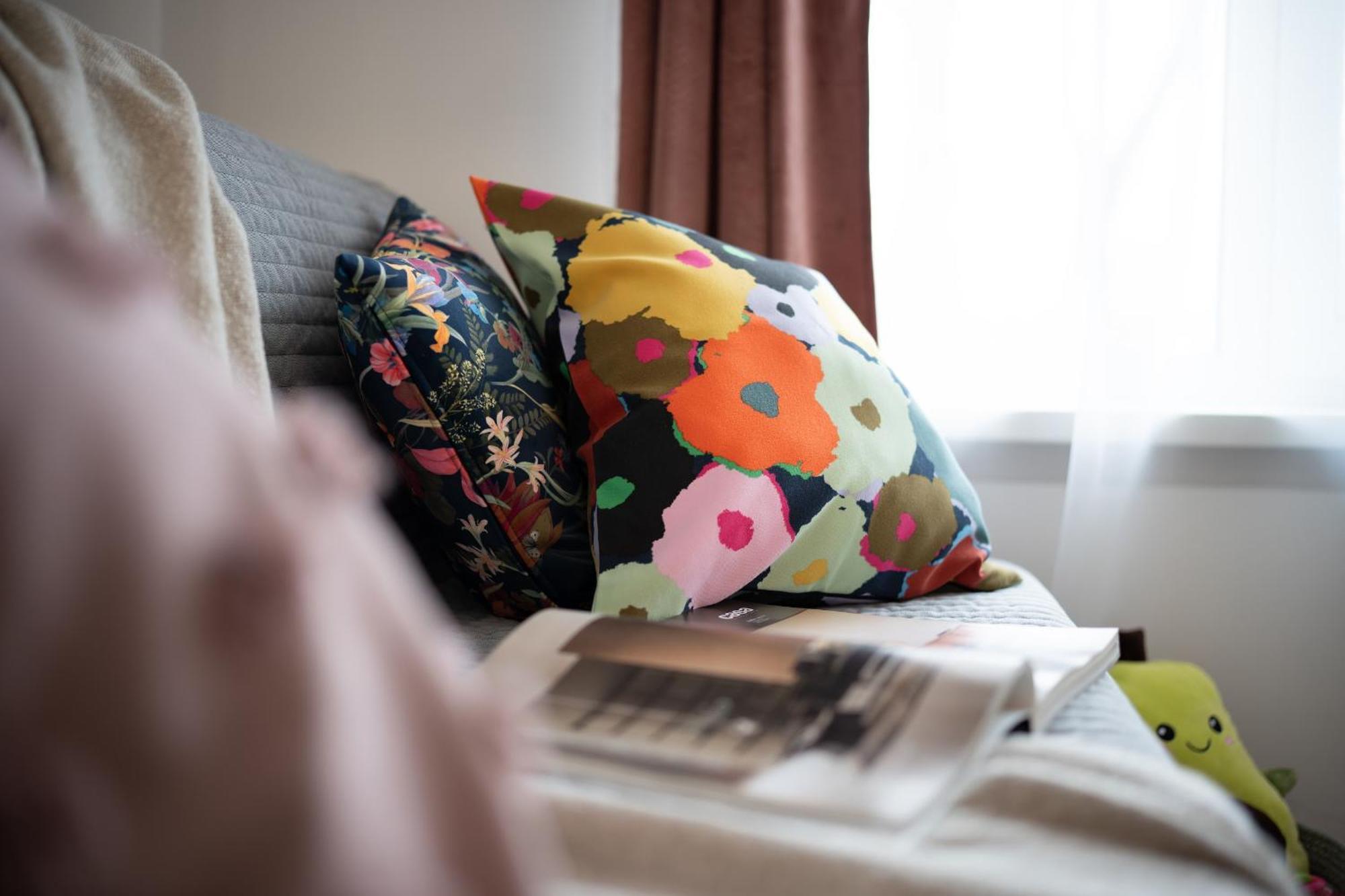 Green Garden & Private Parking Apartments With Playground Riga Exteriör bild