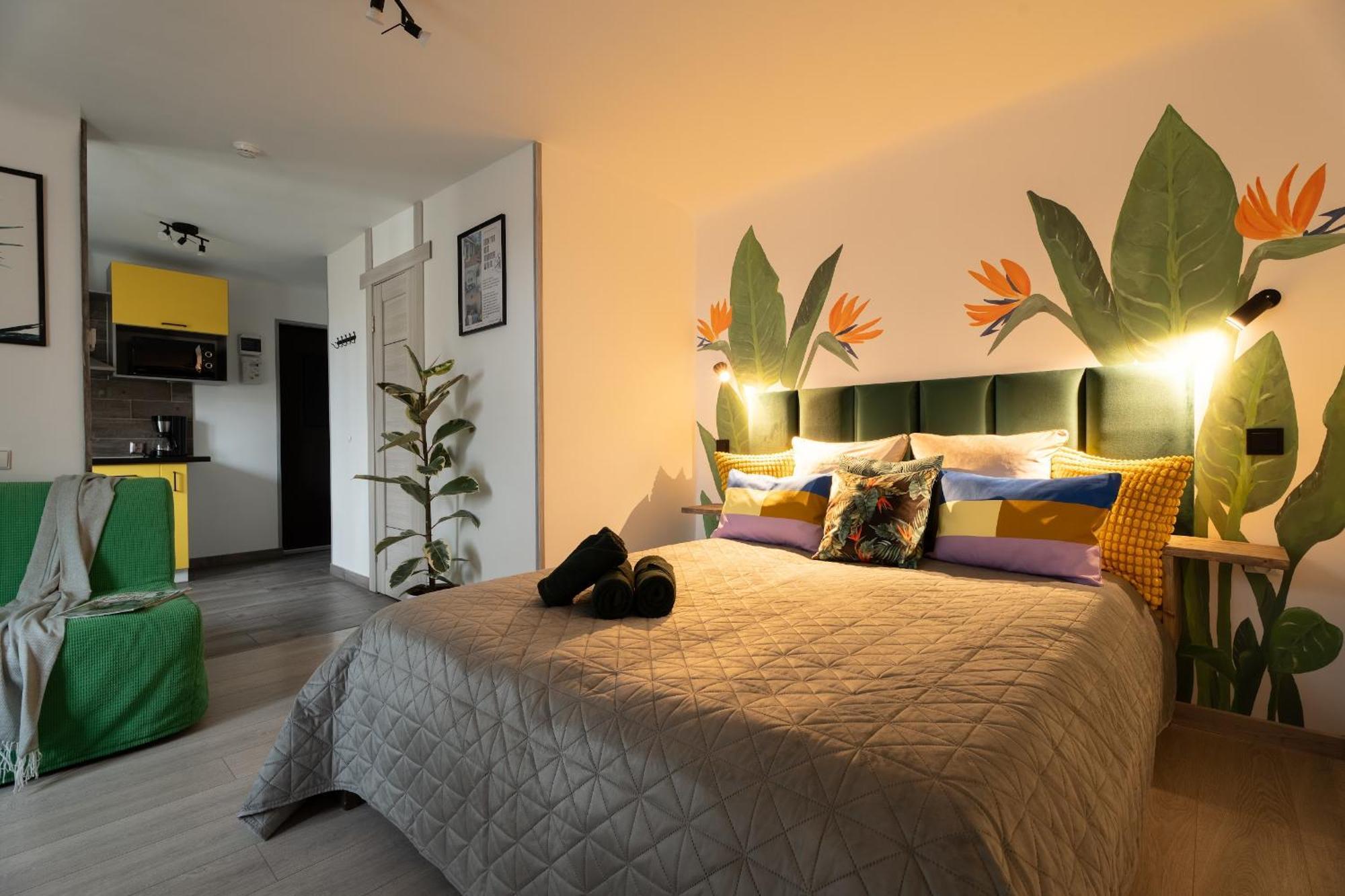 Green Garden & Private Parking Apartments With Playground Riga Exteriör bild